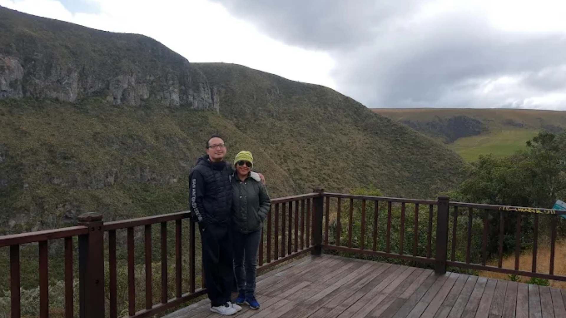 Couple at Antisana viewpoint